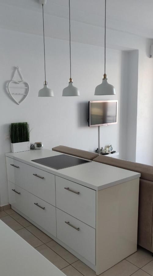 Seaside View Apartment Saranda Dış mekan fotoğraf