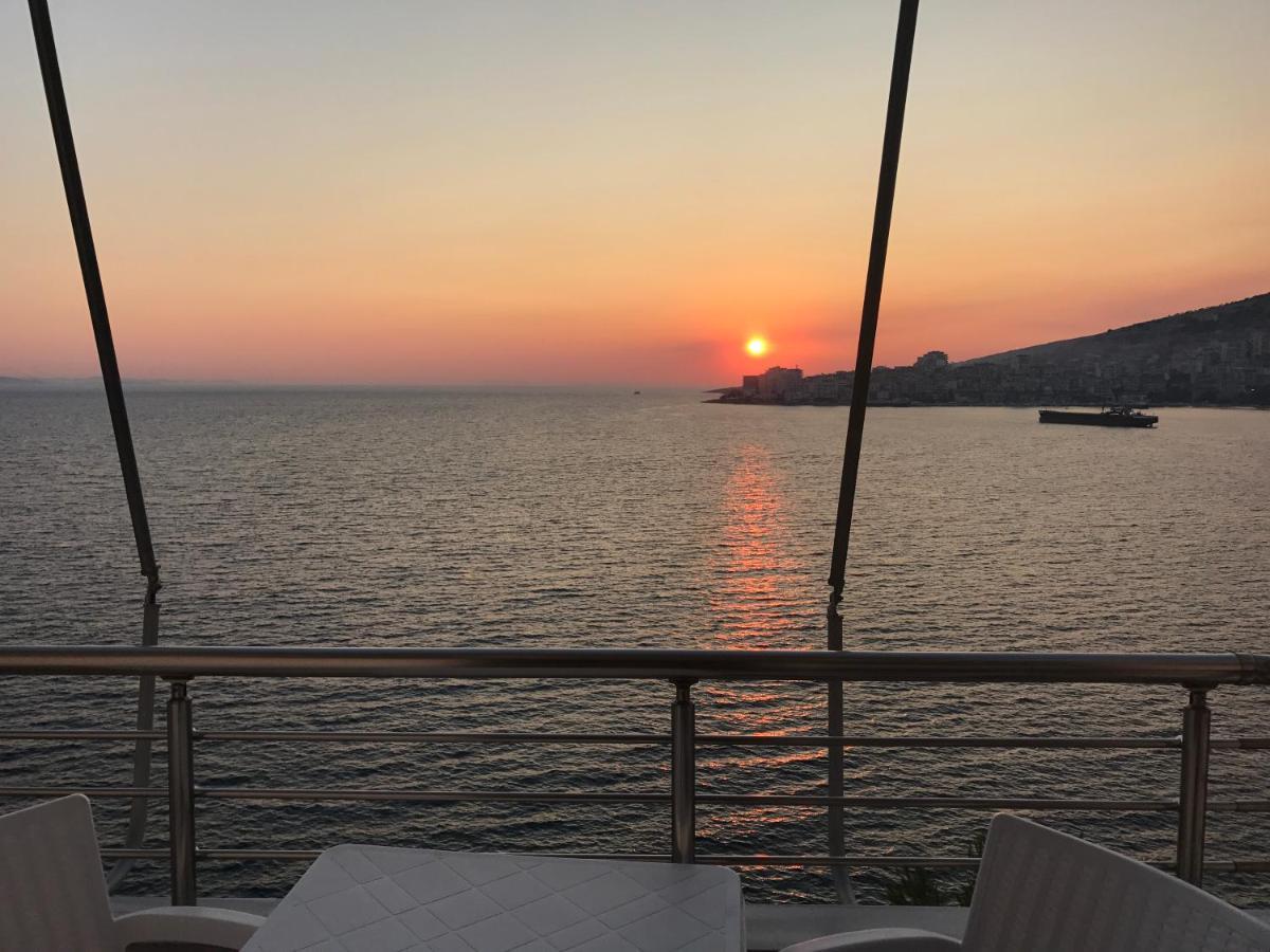 Seaside View Apartment Saranda Dış mekan fotoğraf